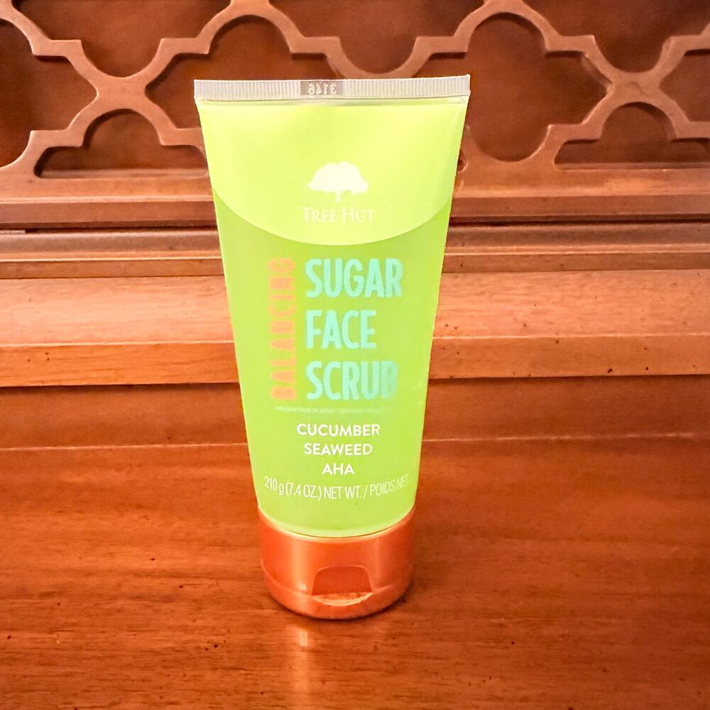 Tree Hut Cucumber Seaweed AHA Balancing Sugar Face Scrub 7.4 oz, New